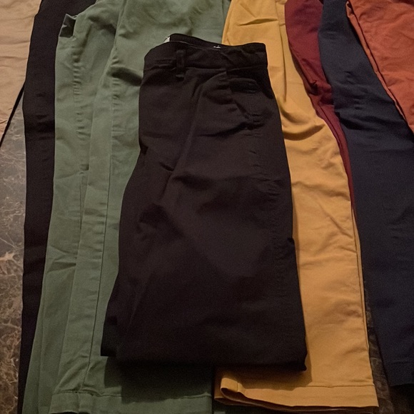 Gap Chino Lot - Picture 13 of 15